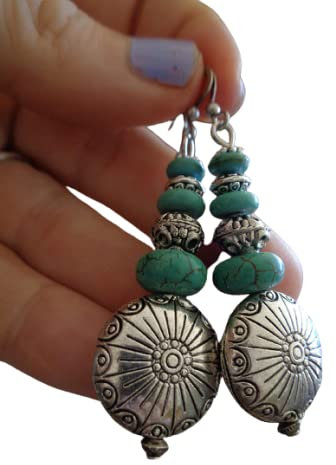 ◦•●◉✿ STERN VERZIERTE MANDALA SCHEIBE, ZWEITEILIGE ANTIKE BALI-PERLE, BALI-SPACER & 3 verschiedene TÜRKISE HOWLITE STEINE IN VERSCHIEDENEN GRÖSSEN ✿◉●•◦ einmalig schöne Ohrringe mit toller Scheibe