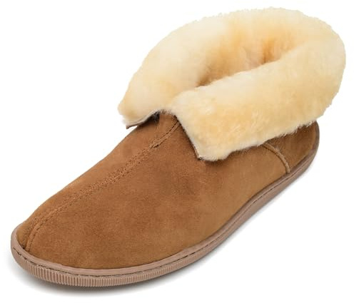 Minnetonka Men's Sheepskin Ankle Boots,Golden Tan,11 W