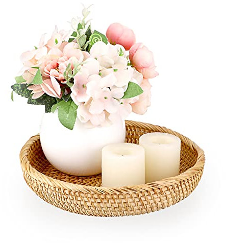 IGNPION Round Rattan Woven Serving Tray 22cm Coffee Table Decorative Display Tray Living Room Desktop Organiser Tray for Perfum, Candle, Key, Remote (Natural)