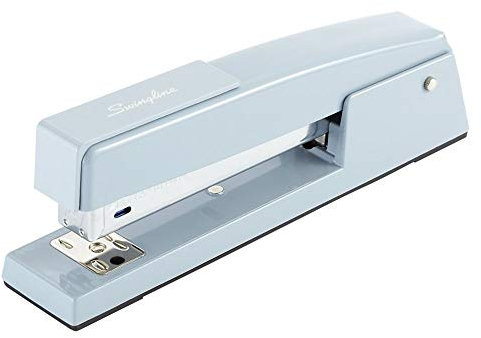 Swingline Cucitrice, capacità 30 fogli, 747 Classic Cucitrice, Senza marmellata, Metallo, Azzurro cielo (74708)
