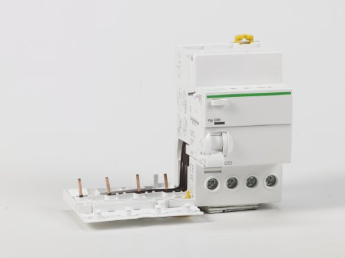 Schneider Electric a9 V35463 Block Differential VIGI IC60, 4P, 63 A, 300 MA, Class A If