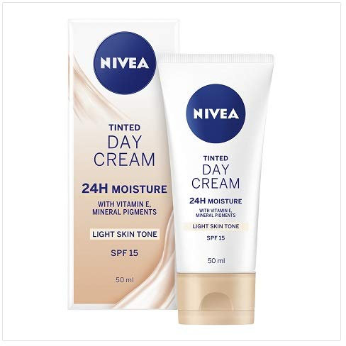Nivea Face Day Cream Light Tinted Moisturizing Daily Essentials LSF 15 50ml Tube