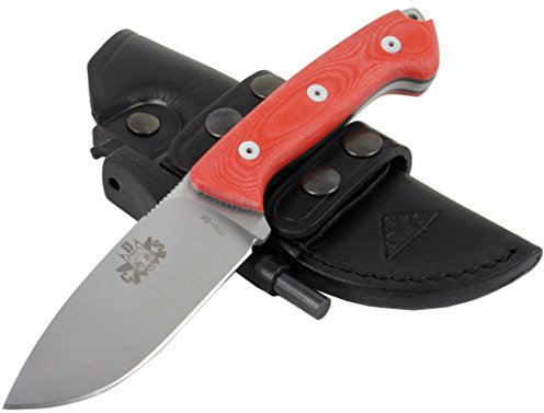 AXARQUIA - Couteau de Camping Outdoor Survie Bushcraft Multifonctionnel, Lame INOX MOVA-58, Étui de Transport en Cuir + Allume feu, Fabriqué en Espagne