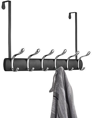 mDesign Türgarderobe zum Einhängen – 12 Garderobenhaken zum über die Tür hängen – Garderobenleiste für Mäntel, Jacken, Bademäntel, Handtücher etc. – mattschwarz/silber