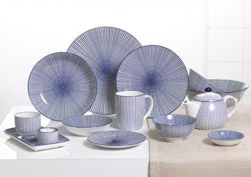 Ritzenhoff & Breker Teekanne Royal Makoto, 500 ml, Kanne für Heißgetränke aus Porzellan, Orientalisches Dekor, Spülmaschinenfest & Mikrowellengeeignet, Blau-Weiß