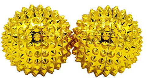 CHI-ENTERPRISE - zwei magnetische Massagebälle - klein | Faszienbälle zur selbsttherapeutischen Akupressur Behandlung | Inhalt: 2 Igelbälle in gold, je 32 mm Durchmesser & 228 Akupressurnadeln