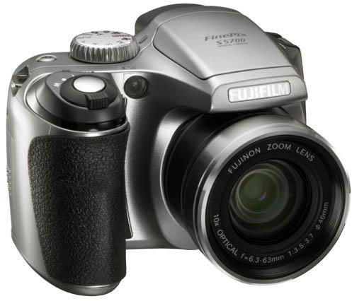 Fujifilm FinePix S5700 Digital Camera - Silver (7.0MP, 10x Optical Zoom) 2.5 inch LCD