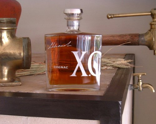 Cognac Lhéraud XO Eugénie, 70 cl, 43% vol., 25 Jahre Lagerung im Eichenfass