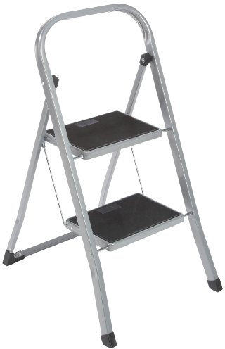 axentia Trittleiter 2 Stufen klappbar, Klapptritt aus Metall mit Haltebügel und gummierten Stufen, Klapptreppe bis 150 kg, silberfarben / schwarz