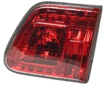 VALEO Halogen Rückleuchte, Teilenummer 43965 für die Fahrzeugmodelle TOYOTA Avensis III (2008 > 2011)