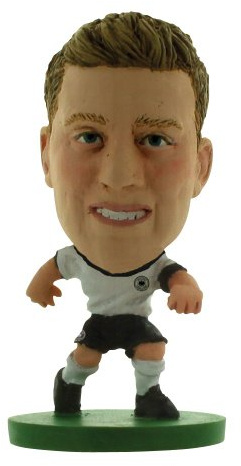 SoccerStarz Germany International Figurine Blister Pack Featuring Andre Schurrle Home Kit