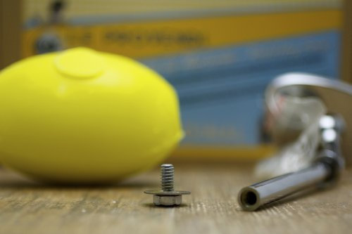 Französischer Seifenhalter Provendi INOX mit Zitronenseife 300 GR (Schraubverschluss)