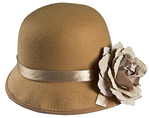 Cappello a campana beige per donna atmosfera anni folli stile Charleston, ideale per distinguersi con eleganza.