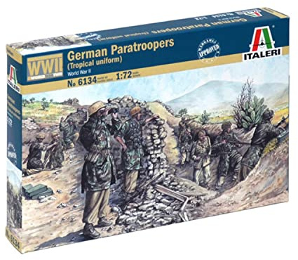 Italeri I6134 Figurines German Paratroopers in Tropical Uniform on 1:72 Scale