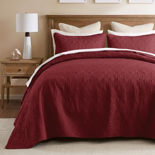 Madison Park Queen Quilt Bedding Set, Cottage-Inspired Damask, 3PC