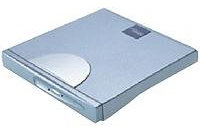 Fujitsu CD-REW/DVD Brenner ATAPI 0.5IN