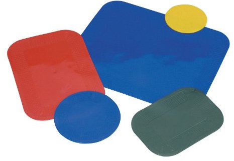 DYCEM Non Slip Pad, Round 14 cm Diameter, Silver, Precut Adhering Pad, Grip Assistance, Non-Toxic, Prevents Objects From Sliding or Rolling, Ideal for Cups, Plates, and Eating Utensils