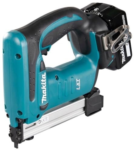 Makita DST221RMJ - Grapadora 18V Litio 4,0Ah MakPac