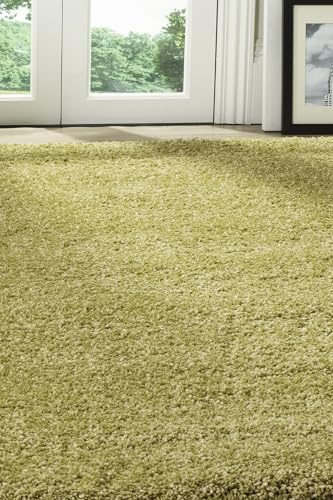 SAFAVIEH Area Rug 4x6 - California Shag Collection - Green, Non-Shedding & Easy to Clean, Ultra Plush Thick Pile, Ideal for Living Room, Bedroom, Dining Space (SG151-5252)