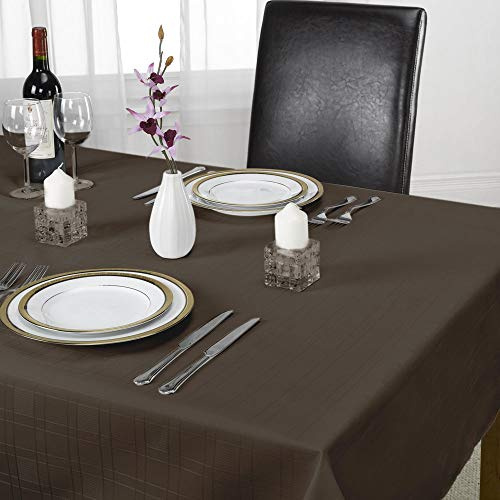Emma Barclay Chequers - Jacquard Table Cloth in Chocolate - 70 (178cm) Round