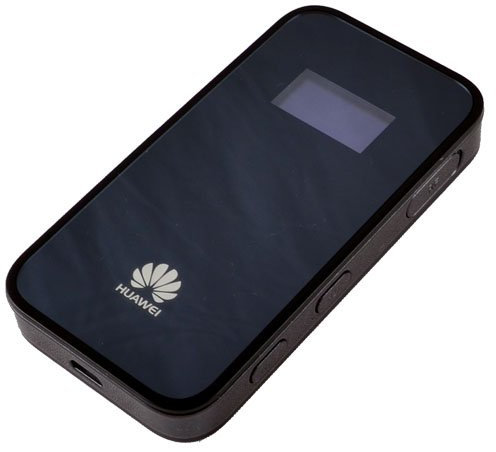 Huawei E586 - Hotspot Mobile WLAN Alta velocità (21,6Mbps, USB 2.0, HSPA+)