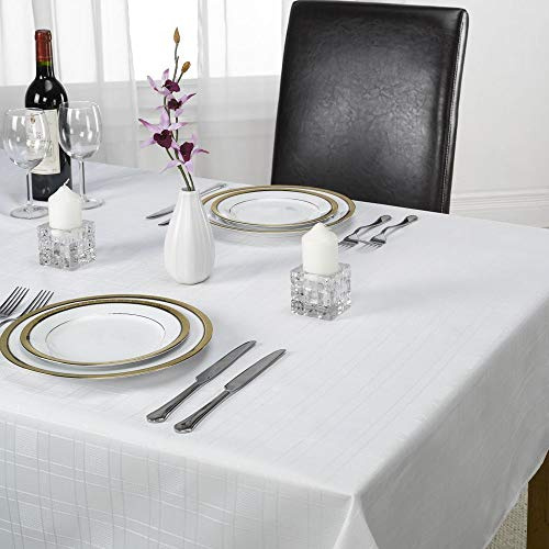 Emma Barclay Chequers - Jacquard Table Cloth in White - 50x70 (127x178cm)