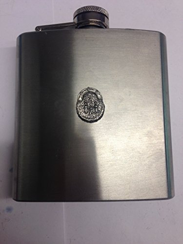 Sporran PP-G57 English Pewter Emblem on a 6oz Stainless Steel Hip Flask with Captive Top