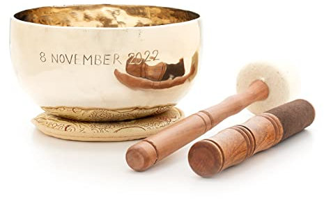 Vollmondklangschale® mit Nepal Gravur I Handgeschmiedet I ca. 900 g I Inkl. Zubehör I Fair Trade aus Nepal