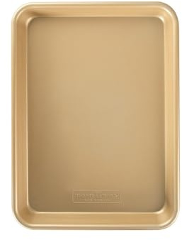 Nordic Ware Naturals Non-Stick Baker's Quarter Sheet, Aluminium Baking Tray, Premium Bakeware To Bake and Reheat Small Meals, Made in the USA, Silver