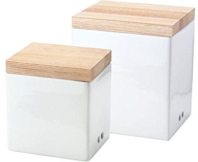 Continenta 2er Set Vorratsdosen für Zwiebeln und Knoblauch, mit Holzdeckel, seitl. Belüftung, 14 x 12 x 15,5 cm und 18 x 15,5 x 20,5 cm, Set by Danto®