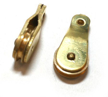 Billing Boats 7 x 16mm Winch Pulley