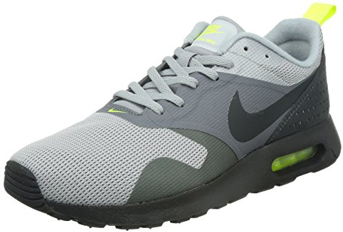 Nike NIKE AIR MAX TAVAS, Herren Sneakers, Grau (Wolf Grey), 40 EU