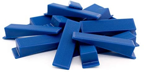 Lantelme 250 Stück Fliesenverlegekeile Farbe Blau | Fliesenkeile für Nivelliersystem | Montagekeile für Zuglaschen Fliesen zum Plan verlegen | System Fliesenverlegehilfe (250 Stück)