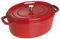 STAUB Gusseisen Bräter/Cocotte, Oval 37 cm, 8 L, Aromaregen Funktion für optimale Befeuchtung, Für alle Herdarten inkl. Induktion & Backofen, Kirschrot