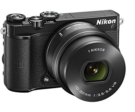 Nikon 1 J5 + 1 Nikkor 10-30 mm VR PD-ZOOM Fotocamera Digitale ad Ottiche Intercambiabili, 20,8 Megapixel, Video 4K, LCD Touchscreen Basculante 3, Nero [Versione EU]