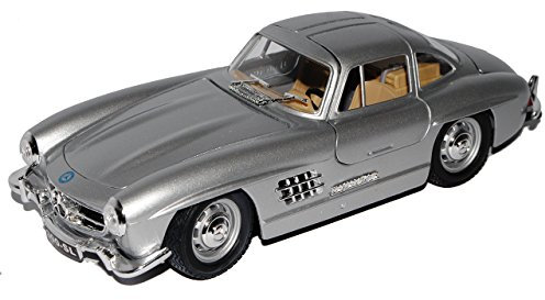Bburago Mercedes-Benz 300SL Coupe Silber W198 1954-1963 18-22023 1/24 Modell Auto