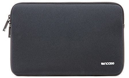 Incase Classic Sleeve Schutzhülle für alle Apple MacBook Air 11 - schwarz [Ariaprene™ Nylon I 3mm Dickes Kunstfell-Interieur I Hochwertiger Reißverschluss] - CL60526