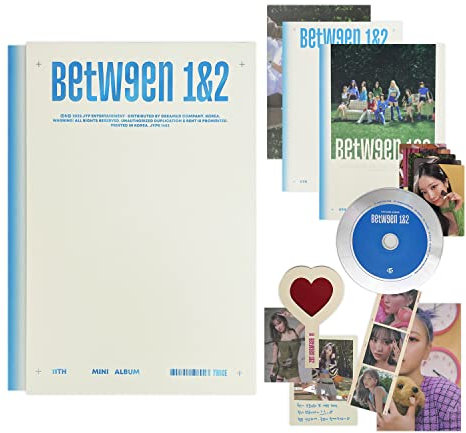 TWICE - [BETWEEN 1&2] (Pathfinder Ver.) Photobook + CD-R + Box + Polaroid + Postkarte + Aufkleber + Nachricht-Fotokarte + Herzglas + Gefaltetes Poster + Fotokarten-Set + 2 Pin-Abzeichen
