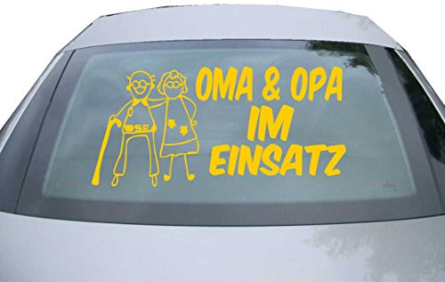 Indigos UG Auto Aufkleber Oma und Opa im Einsatz gold - 600x284 mm - selbstklebender Sticker für Auto, Fenster, Bus oder LKW - Tuning
