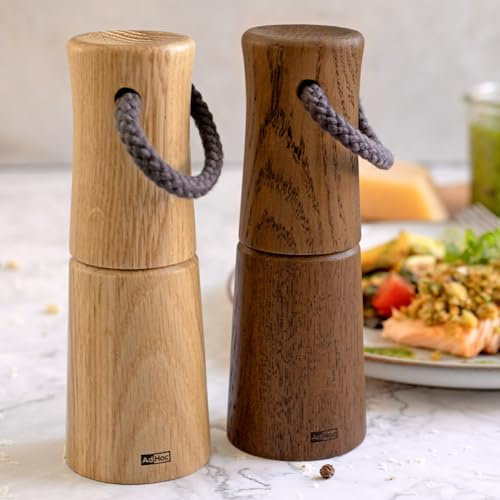 AdHoc Set manuelle Salzmühle und Pfeffermühle Yaso | langlebiges Keramikmahlwerk | Mahlergebnis fein bis grob | Eiche hell & dunkel | BBQ Gewürzmühlen mit Meersalz & Pfeffer gratis