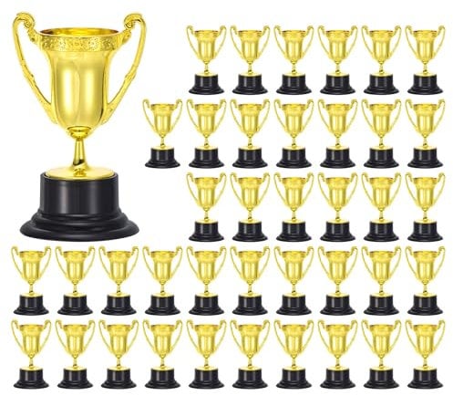 PATIKIL 40 Pack Mini Trophées en Plastique Doré de 3,3 Pouces - Coupes de Trophées Petites pour La Première Place - Récompenses pour Les Tournois de Sports, Football - Cadeaux de Fête