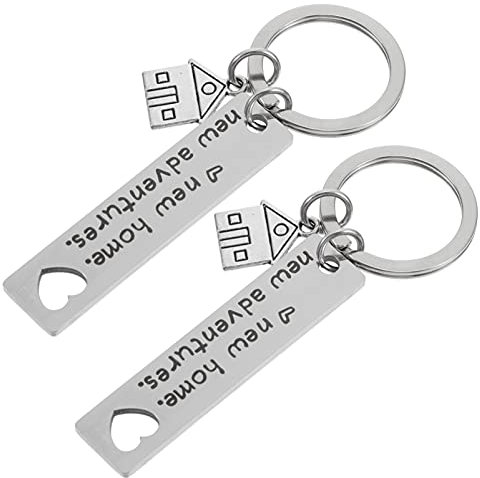 Amosfun Unsere Erste Hause Schlüsselanhänger: New Home Neue Abenteuer Neue Haus Schlüsselanhänger 2021 Paare Keychain für Neue Home Geschenk