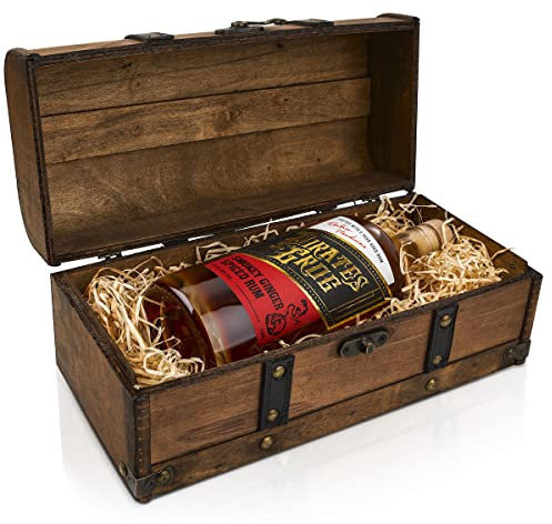 Smokey Ginger Spiced Rum Gift Chest by Pirate's Grog | Small Batch Premium Aged Rum | Alcohol Content: 37.5% | Includes Wooden Chest | Flavours: Smokey & Ginger - 700ml