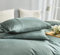 TUMEI Kissenbezüge aus 100 % Leinen (90 x 50 cm) – Set mit 2 Kissenbezügen, gewaschen, einfarbig, natürliches Flachs, weich, atmungsaktiv, grünes Kingsize-Bett