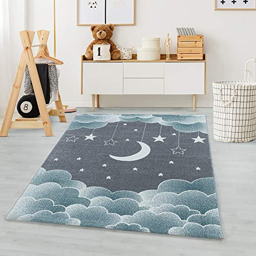 Carpetsale24 Kinderteppich Mond- und Sterne Design Pastellfarben Blau und Grau 120 x 170 cm - Kurzflor Teppich Kinderzimmer Spielteppich Babyteppich für Junge und Mädchen Extra Weich und Antiallergen