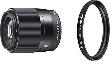 Sigma 30mm F1,4 DC DN Contemporary Objektiv (52mm Filtergewinde) für Sony-E Objektivbajonett & Amazon Basics UV-Sperrfilter - 52mm
