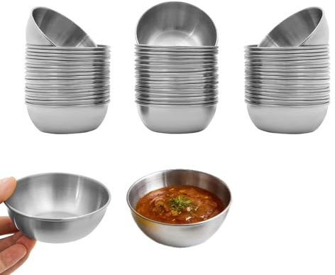 Mqwdxzfes® 50 Stück Edelstahl 304 Saucieren, Mini Dip-Schalen Set, Saucenbecher Kleine Gewürzschälchen, Stapelbare Saucenschälchen Dipbecher Schüsseln für Soße Sushi Catering, 8,3 cm (Silber)