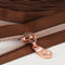 Sawoake 9m Bulk Zipper, (#5) Reißverschlüsse zum Nähen, Brown Nylon Coil Zipper mit Antique zähnen, Ersatz Nähreißverschluss mit 20PCS Reißverschluss Sliders(#5 Brown Rose Gold)