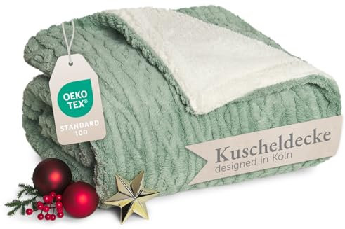 Blumtal Kuscheldecke 130x150 cm mit Zopfstrick-Optik - OEKO-TEX zertifizierte Mikrofaser Fleecedecke mit weicher Sherpa-Innenseite - Sherpa-Decke flauschig - Kuscheldecke dick 130x150 cm Grün und Weiß
