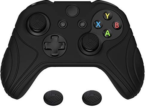 PlayVital Funda de Silicona para Xbox One S/X - Cubierta de Goma, Protector Antideslizante de Tacto Suave, Carcasa con 2 Tapas de Joystick, Protección Completa para Mando (Negro)